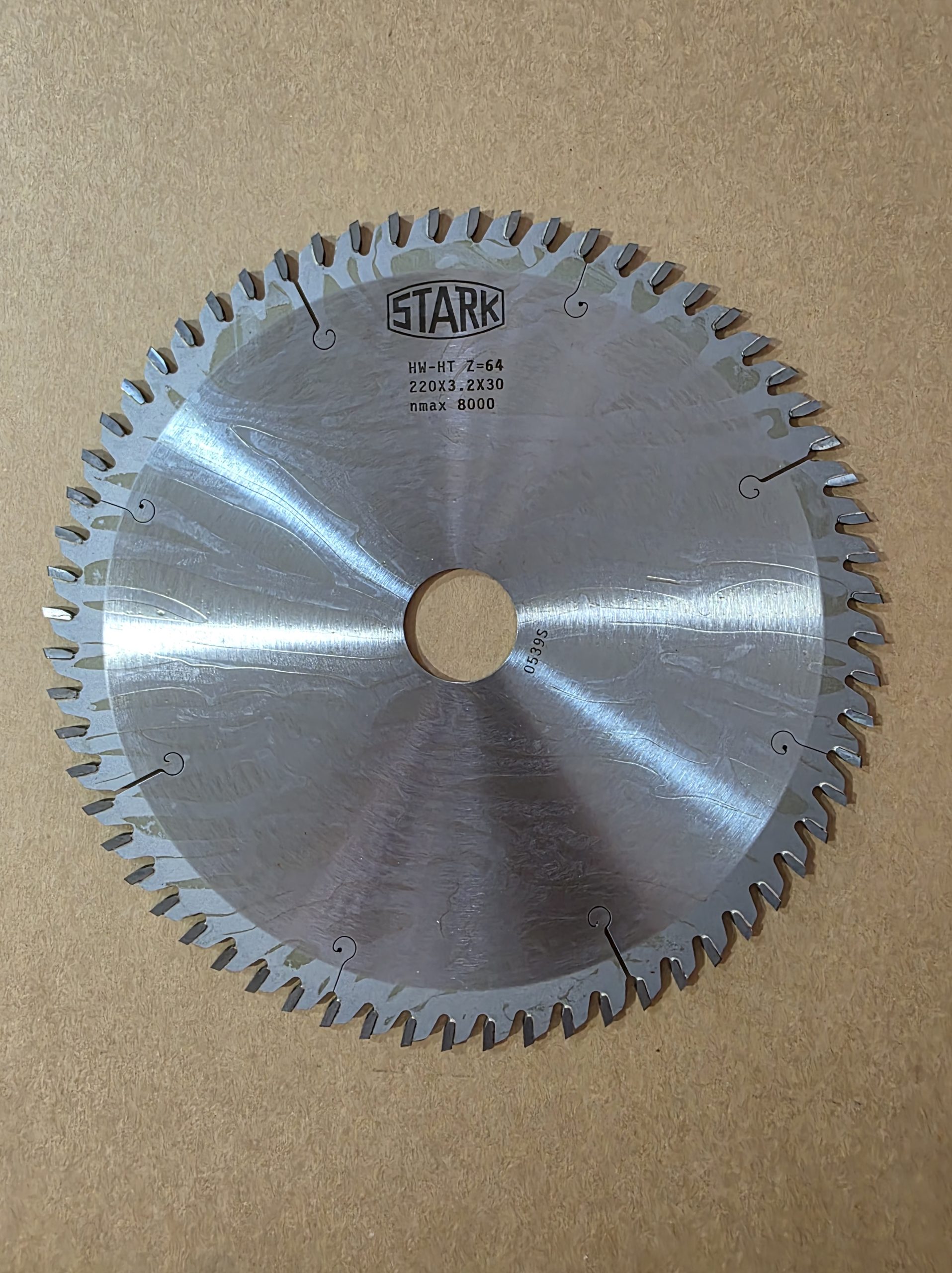 Disco Principal STARK 8.5" | (diámetro 220mm y 64 dientes)